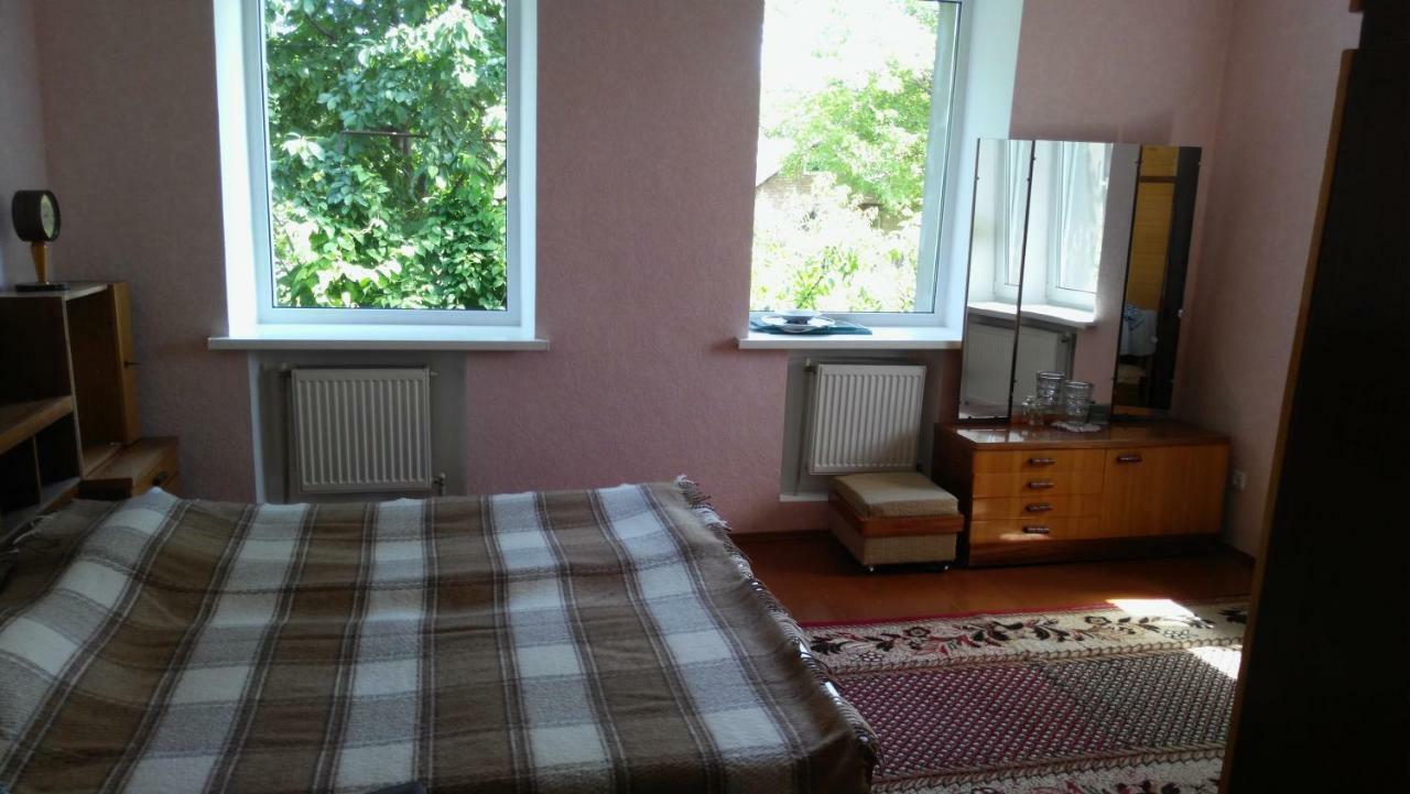 Separate Room Homestay In A Private House, Facilities Shared With Owner Berdychiv Екстериор снимка
