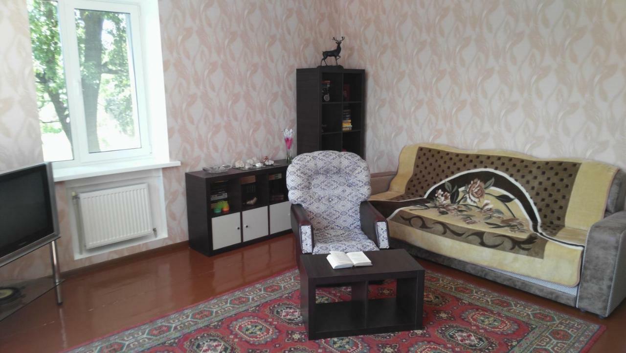 Separate Room Homestay In A Private House, Facilities Shared With Owner Berdychiv Екстериор снимка
