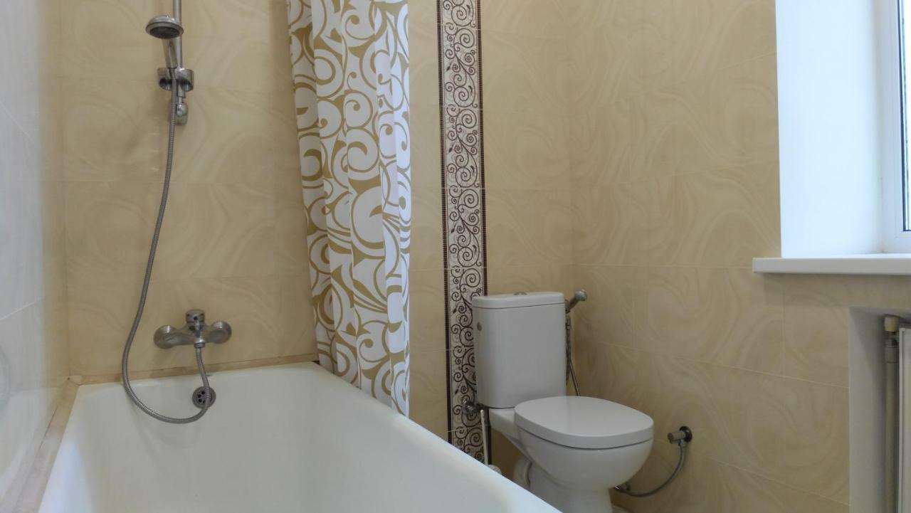 Separate Room Homestay In A Private House, Facilities Shared With Owner Berdychiv Екстериор снимка